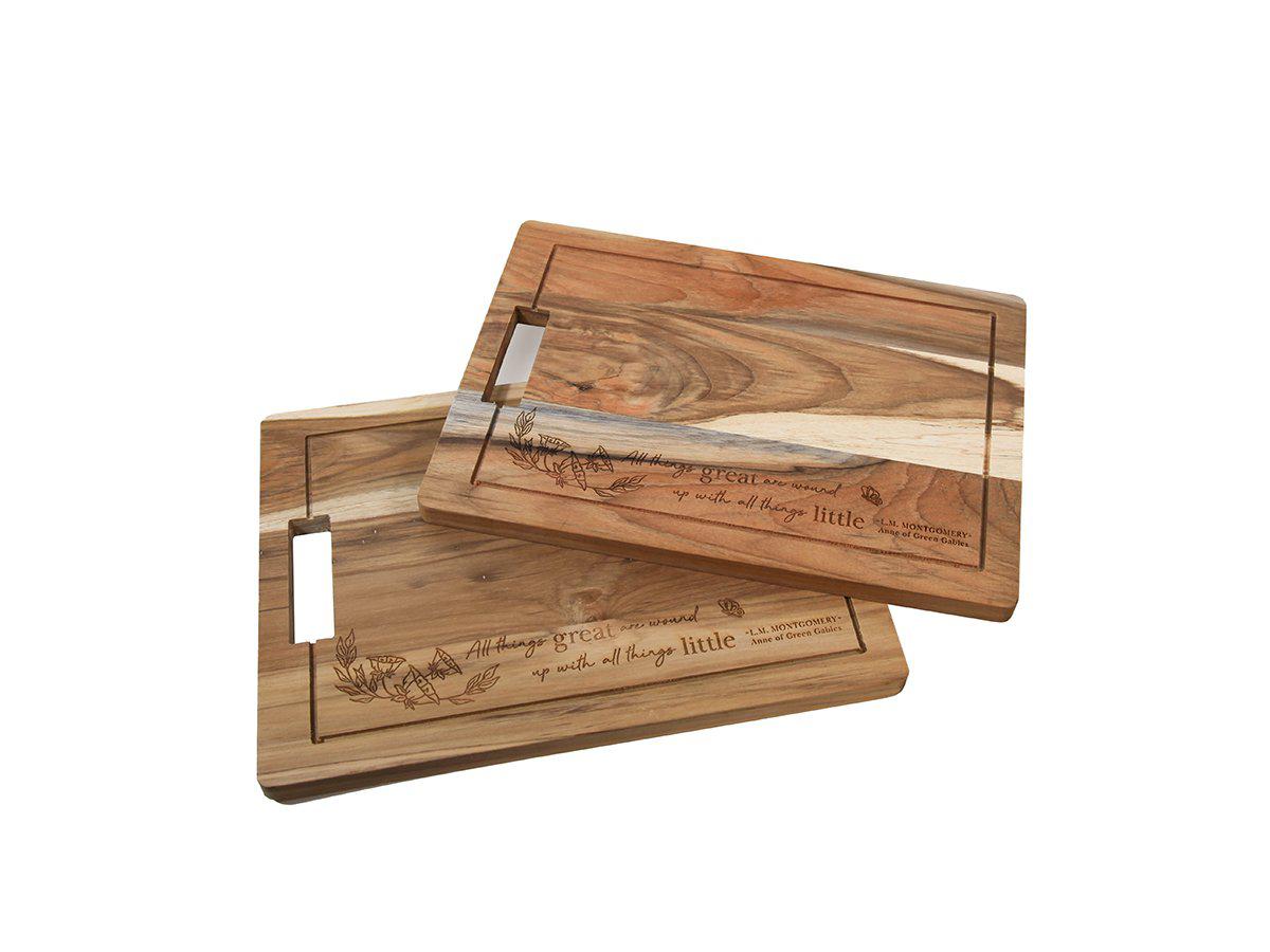 Engraved Cutting Board with "Anne of Green Gables" Quote