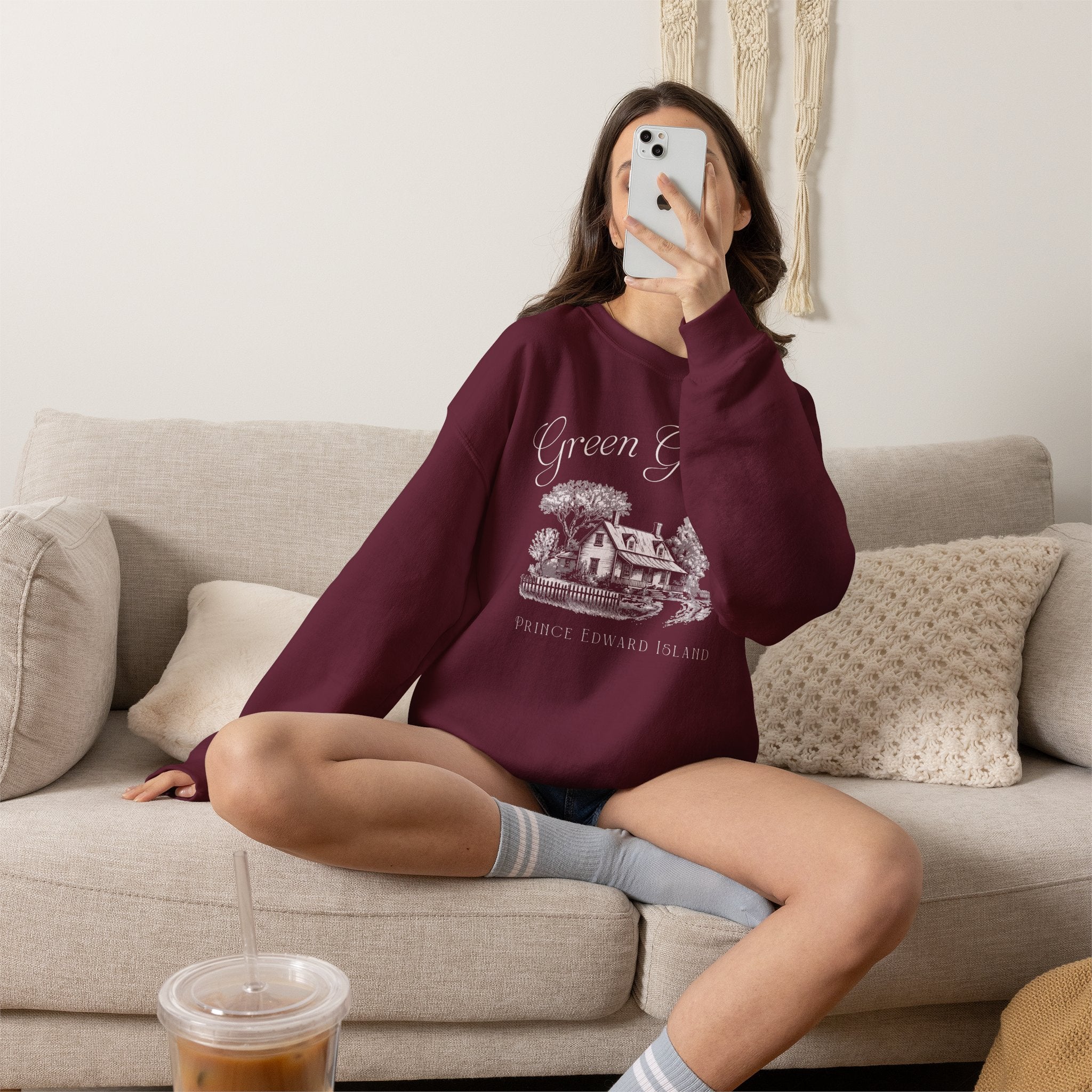 Vintage Green Gables Illustration Exclusive Sweatshirt