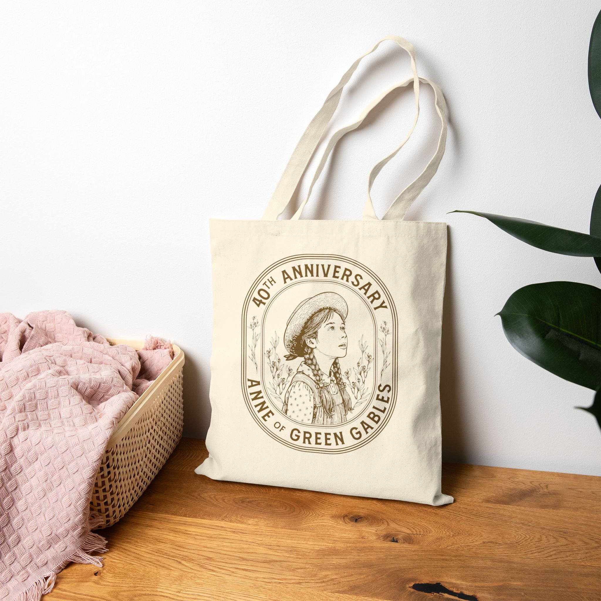 Anne of Green Gables 40th Anniversary Crest Tote Bag