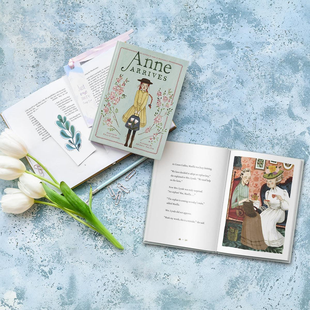 Anne Arrives - An Anne Chapter Book #1