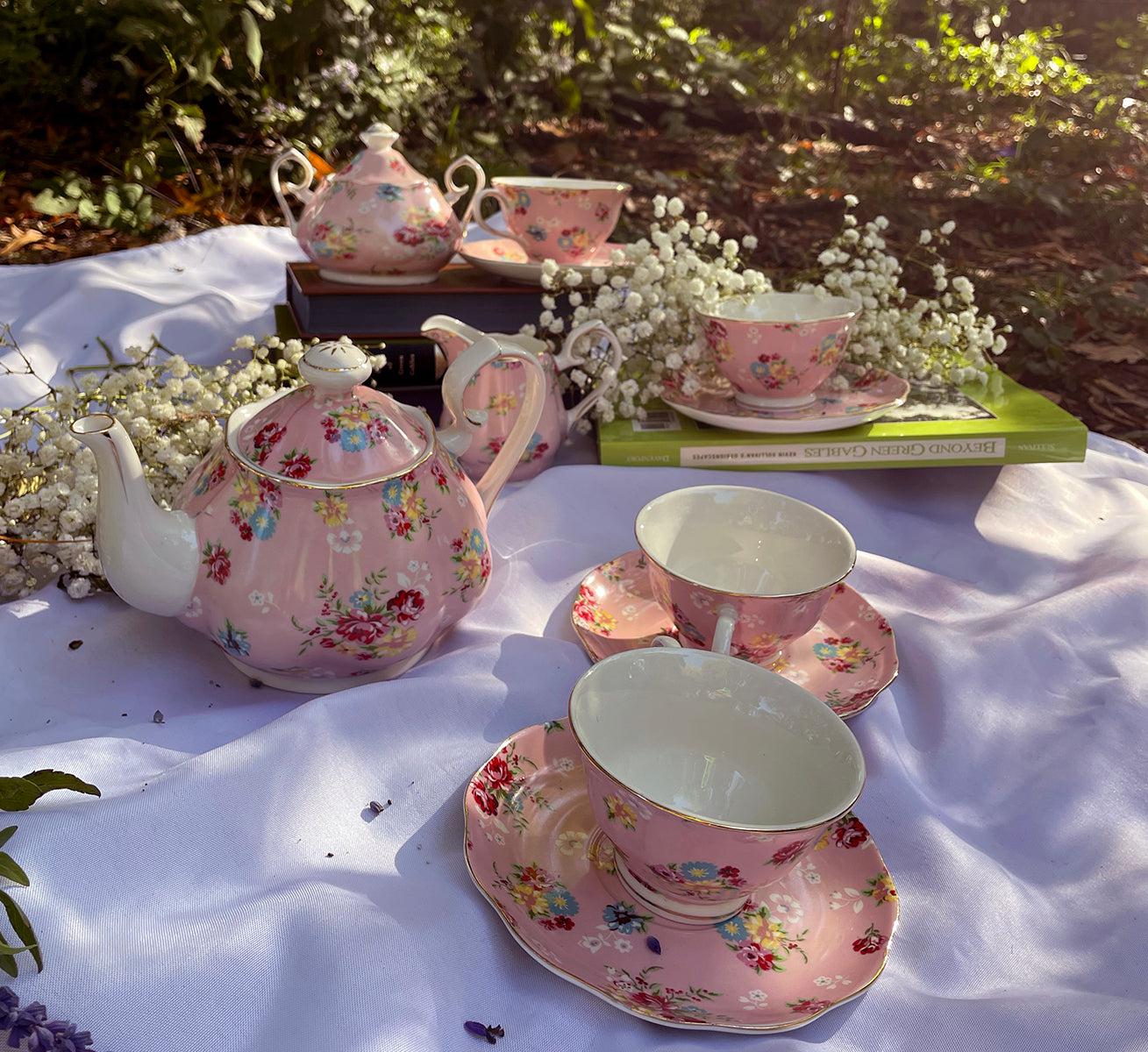 Barry's Picnic - Pink & Red 11 Piece Tea Set – Shop At Sullivan